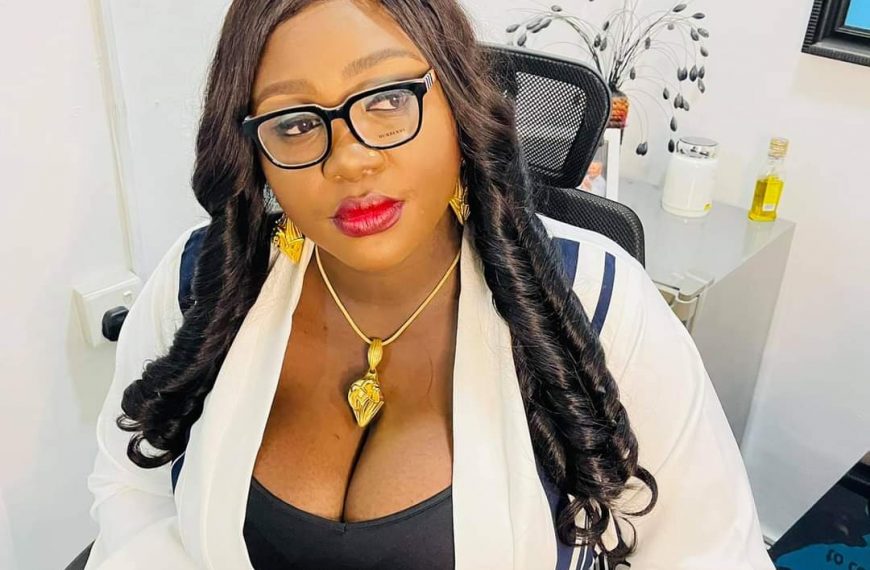 Dr. Ekinyi Ochete: A Fertility Specialist With The Midas Touch