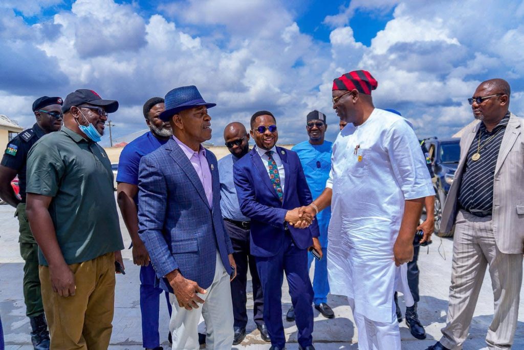 BENUE DEPUTY GOVERNOR, COMMERCE COMMISSIONER INSPECT BIPC BREWERY, JUICE FACTORIES PROJECTS