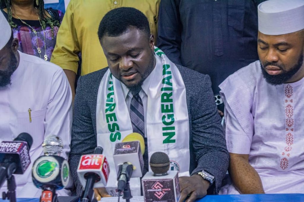 cc85370b-772f-426d-831b-3b35a3c7f1f0